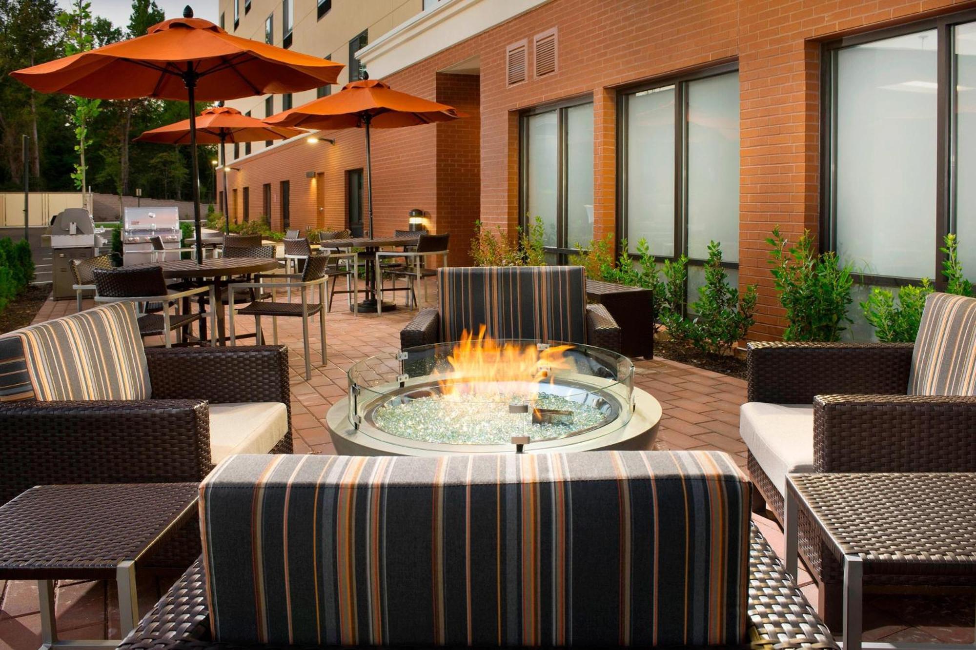 Mount Vernon Towneplace Suites By Marriott Alexandria Fort Belvoir מראה חיצוני תמונה